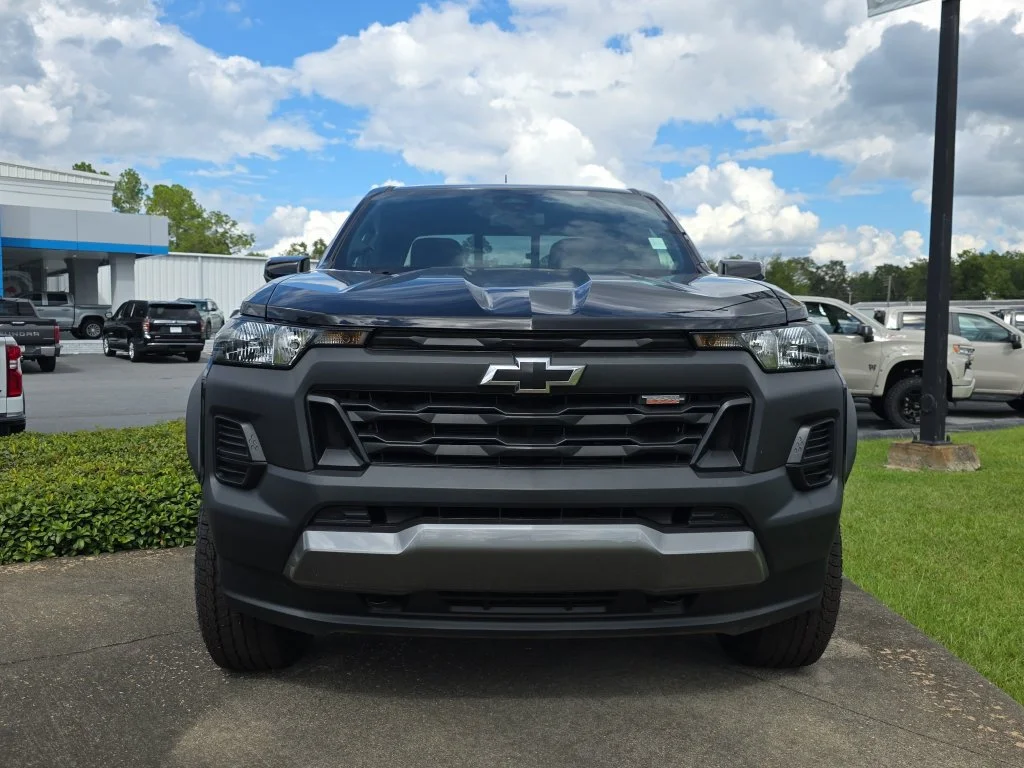 New 2026 Black Chevrolet Trail Boss image 9