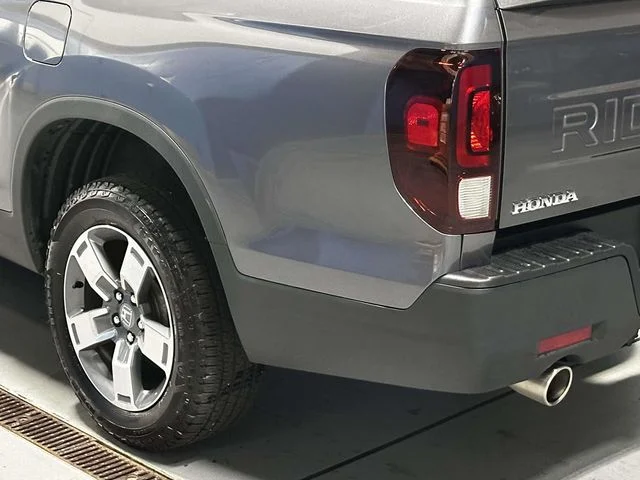 2025 Honda Ridgeline RTL - Photo 11