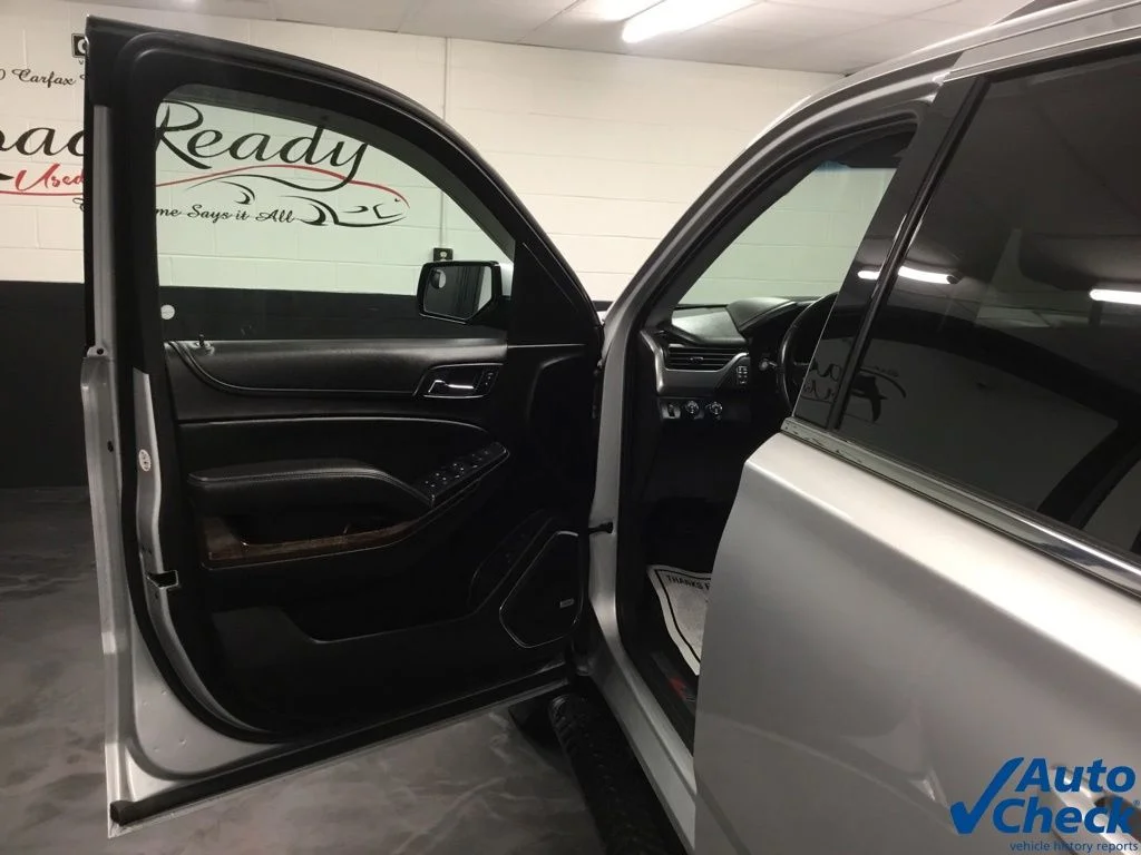 Used 2017 Silver Chevrolet LT image 27