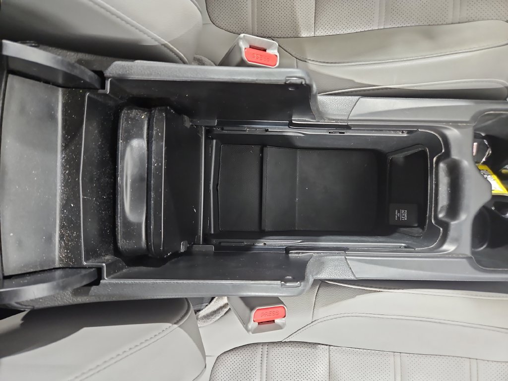 Used 2021 Gray Honda EX-L image 25