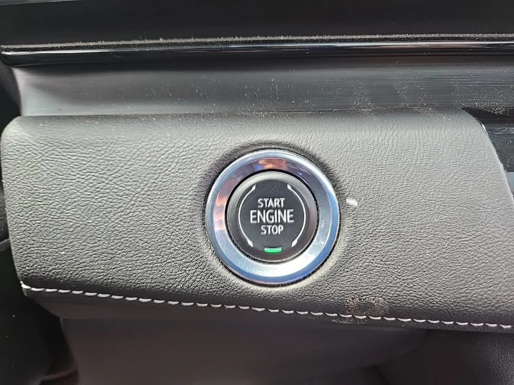 Certified Used 2023 Crystal White Tricoat Cadillac Sport image 29