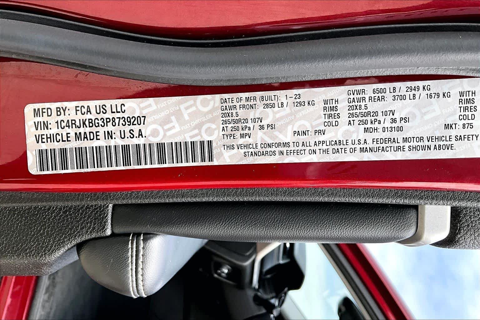 Used 2023 Velvet Red Pearlcoat Jeep Limited image 37