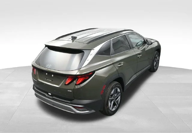 Used 2026 Green Hyundai SEL image 30