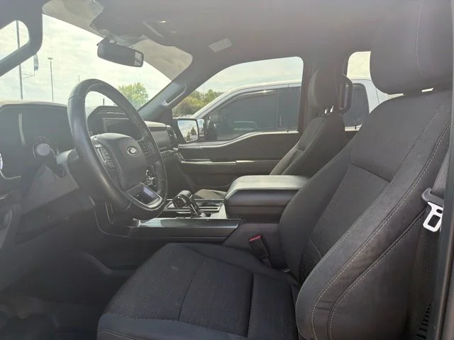 Used 2022 Red Ford XLT image 11