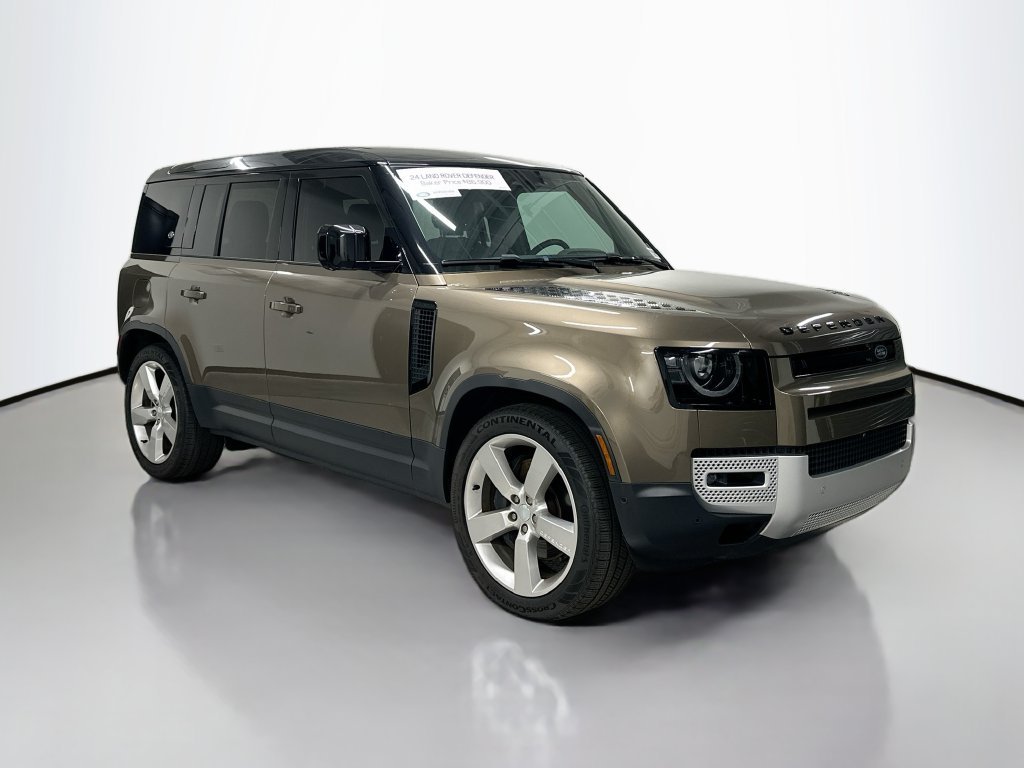 Used 2024 Brown Land Rover SE image 7