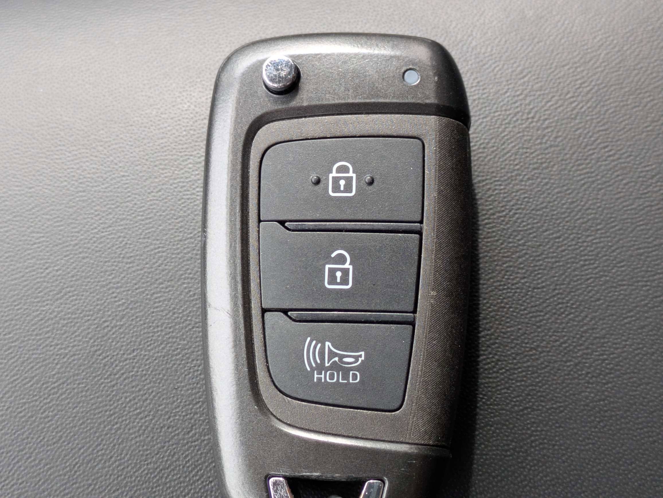 Used 2023 Portofino Gray Hyundai SE image 27