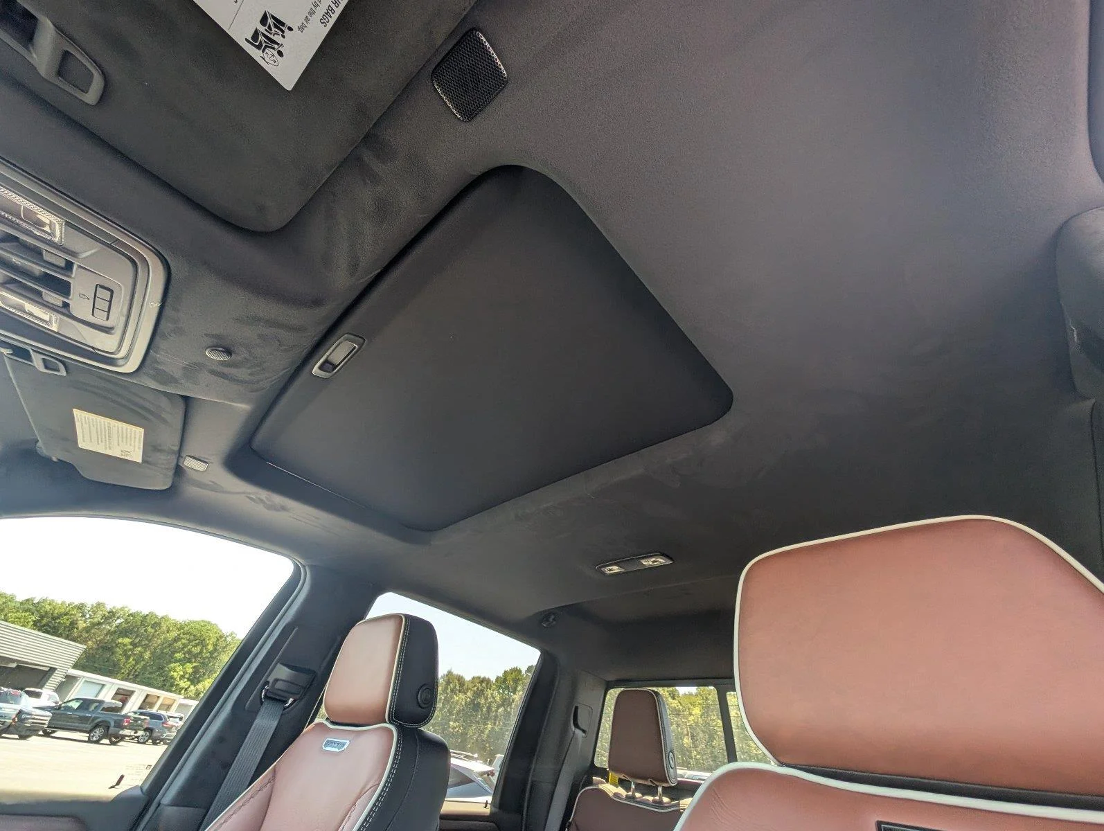 New 2026 Onyx Black GMC Denali Ultimate image 38