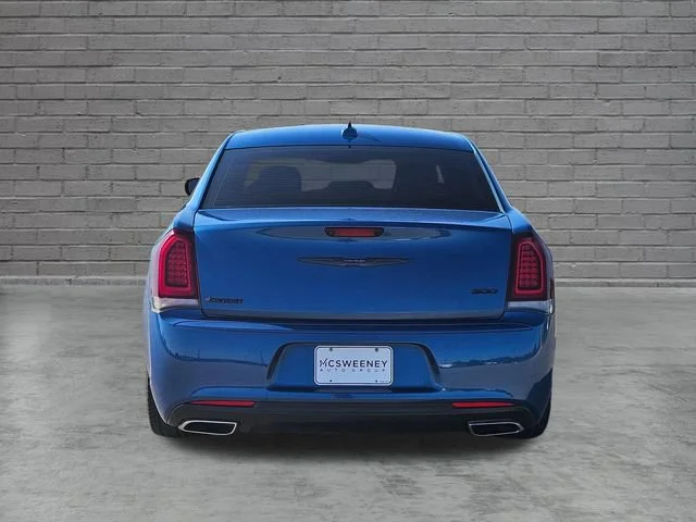 Used 2023 Blue Chrysler Touring image 4