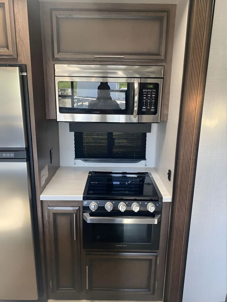 Used 2020 White KZ-RV  image 31