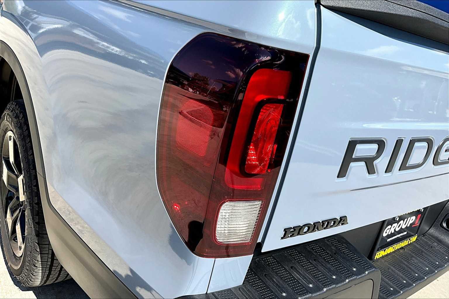 2026 Honda Ridgeline Black Edition - Photo 14