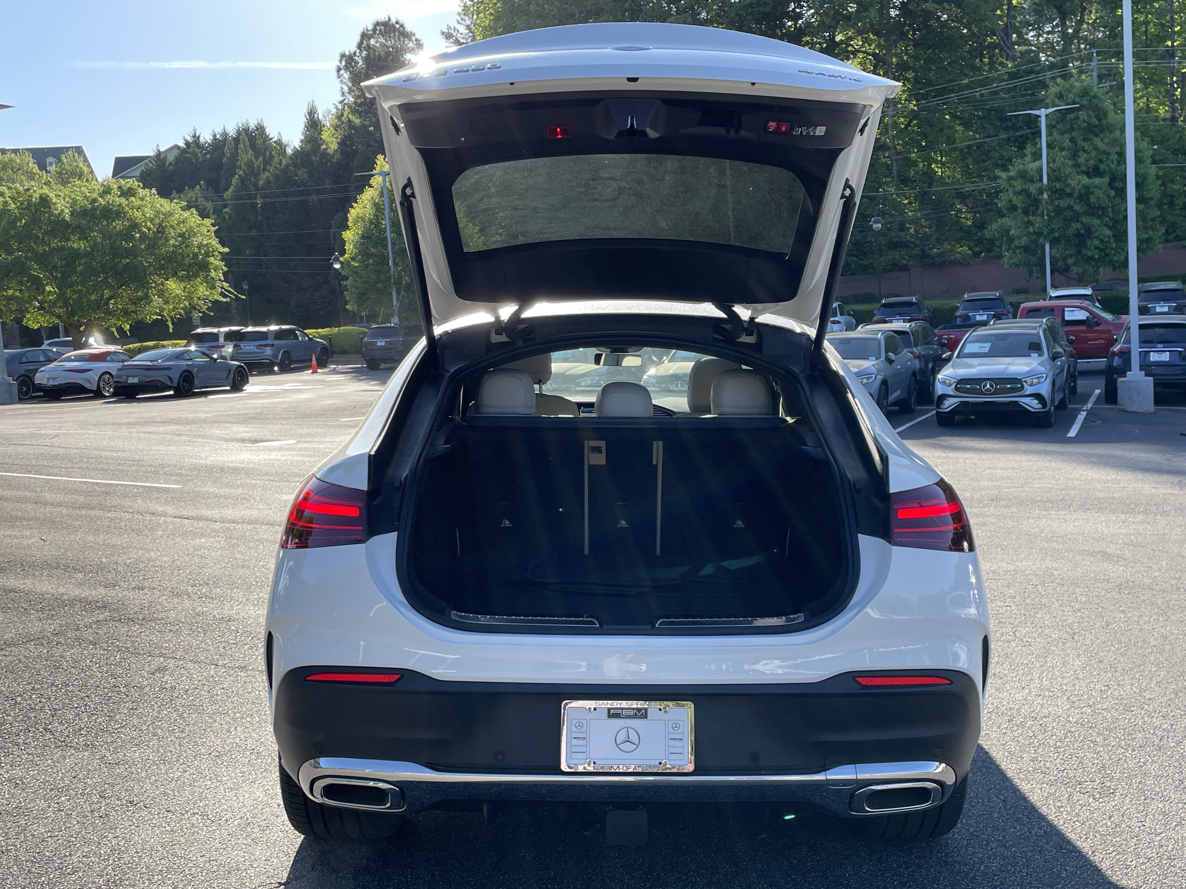 New 2026 Polar White Mercedes-Benz GLE 450 4MATIC® Coupe image 8