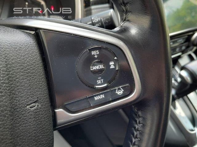Used 2018  Honda Touring image 15