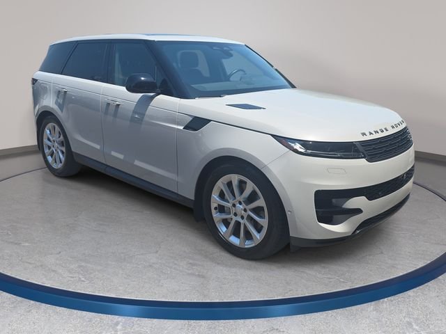 Certified Used 2025 Gray Land Rover S image 4
