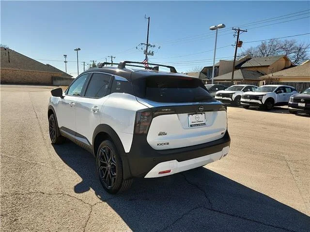 New 2026 XAB 2T White Black Nissan SR Front-Wheel Drive image 2