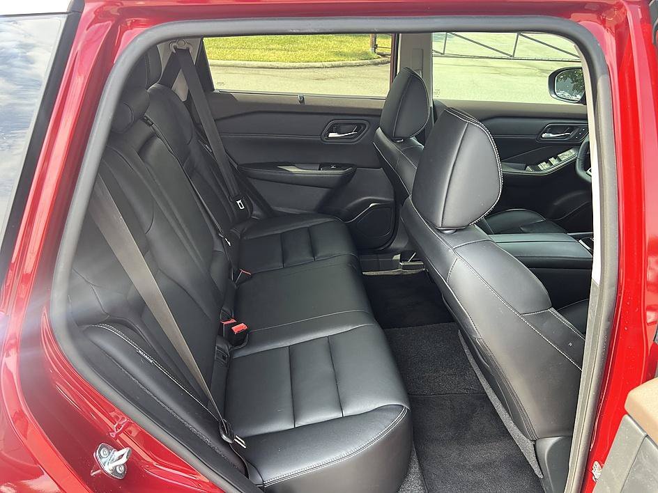 Certified Used 2023 Scarlet Ember Tintcoat Nissan SL image 16