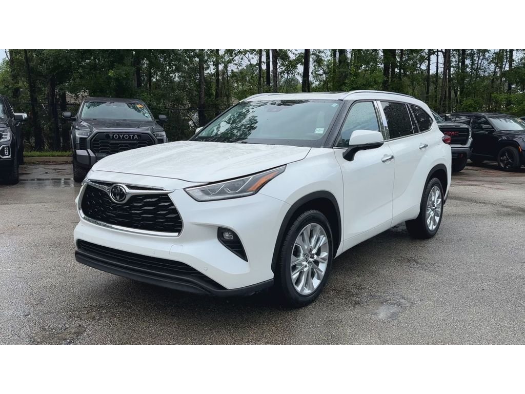 Used 2020 White Toyota Limited image 4