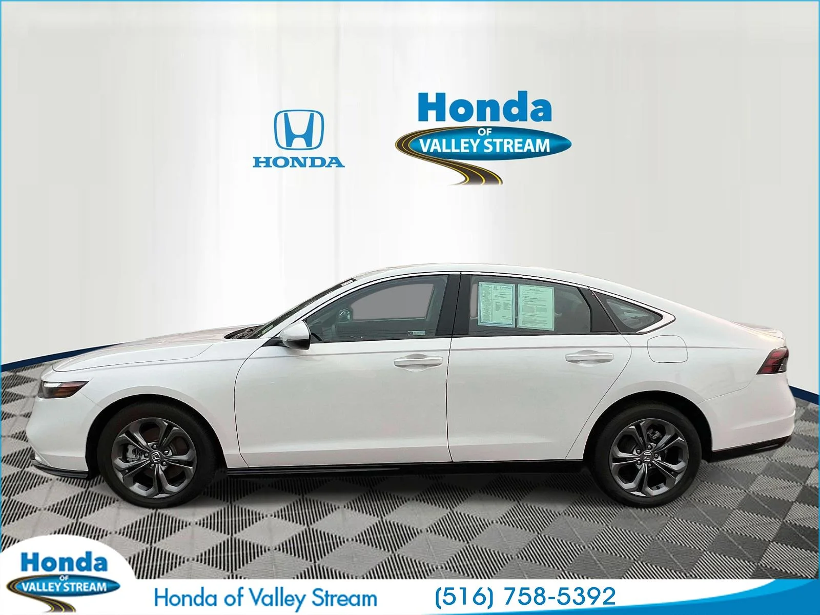 Certified Used 2025 Platinum White Pearl Honda EX-L image 27
