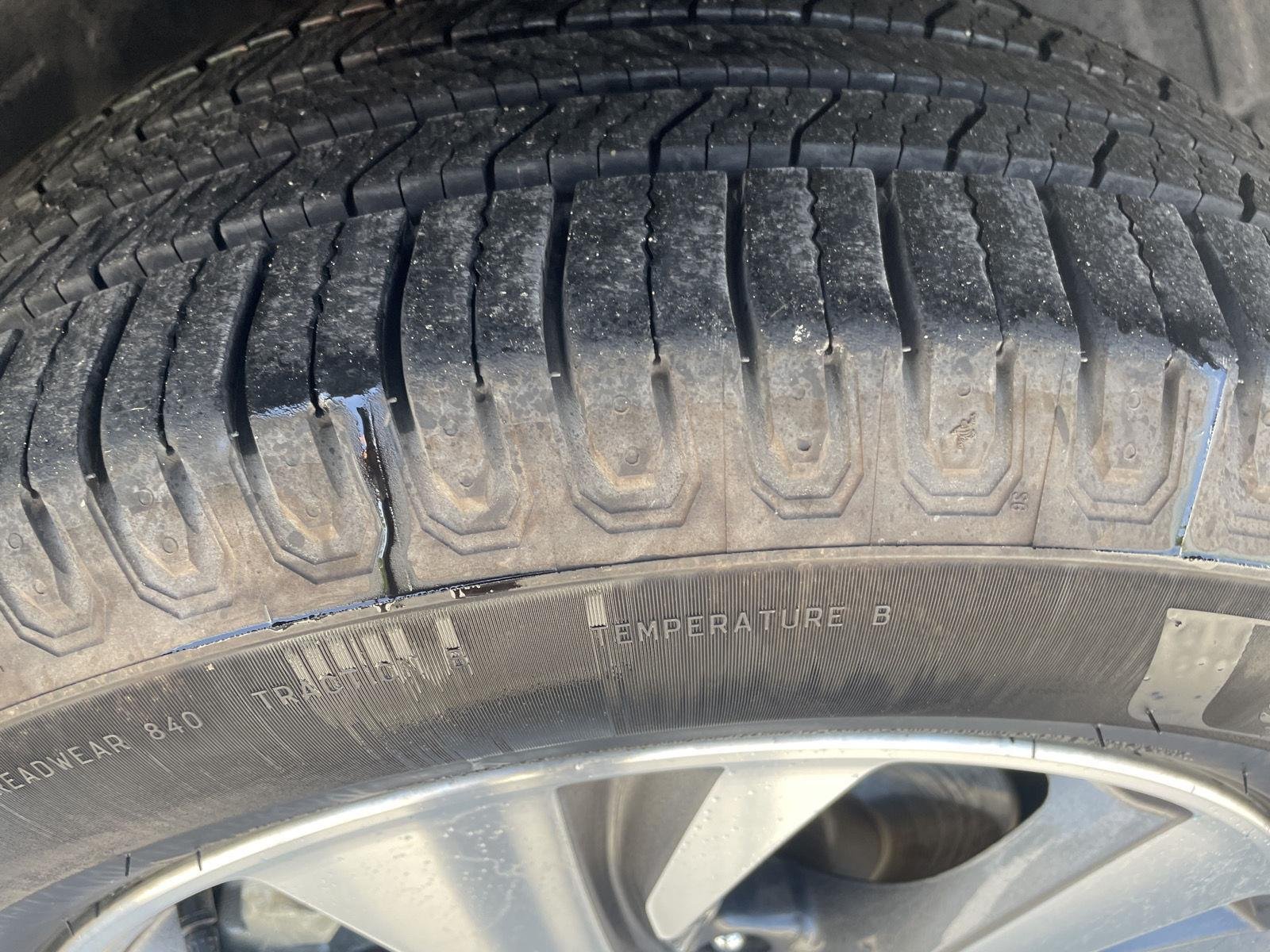Used 2019 Cinnamon Brown Pearl Subaru Premium image 7