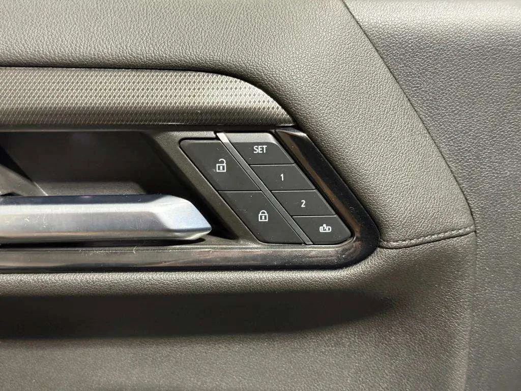 Certified Used 2024 Sterling Metallic GMC AT4 image 20