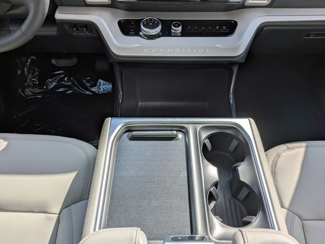 New 2026 Glacier Gray Metallic Tri-Coat Ford Active image 19