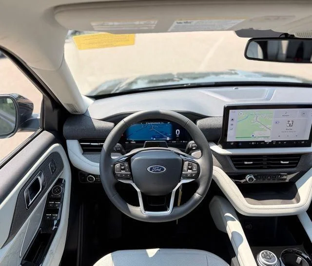 New 2026 Agate Black Metallic Ford Platinum™ image 20