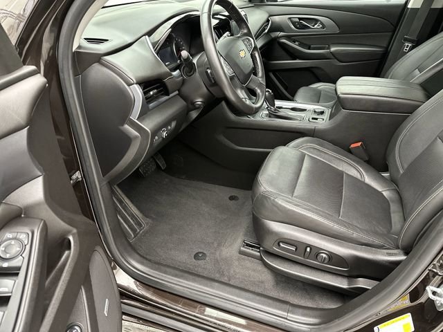 Used 2019 Brown Chevrolet Premier image 11