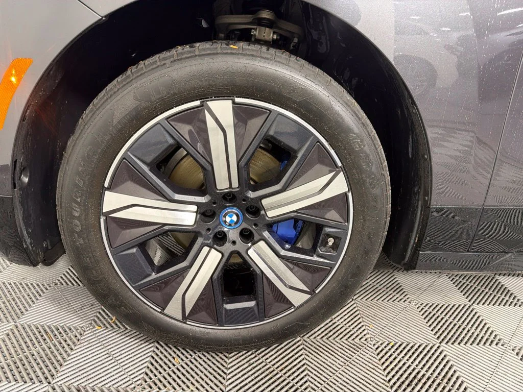 Certified Used 2024 Gray BMW xDrive50 image 10