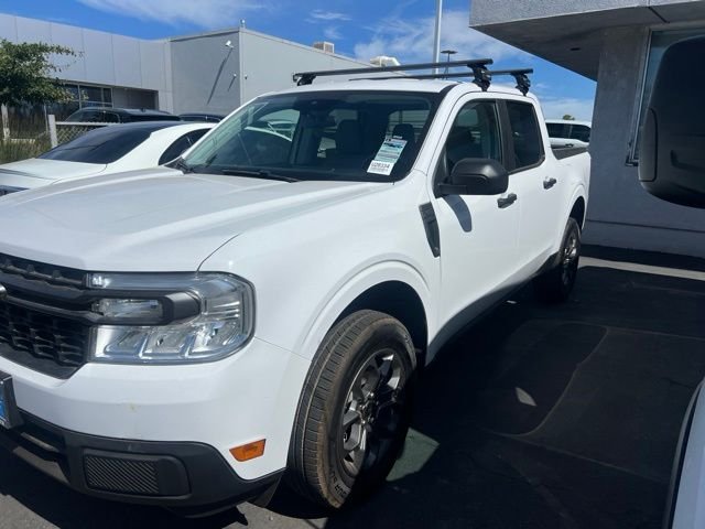 Used 2024 White Ford XLT image 1