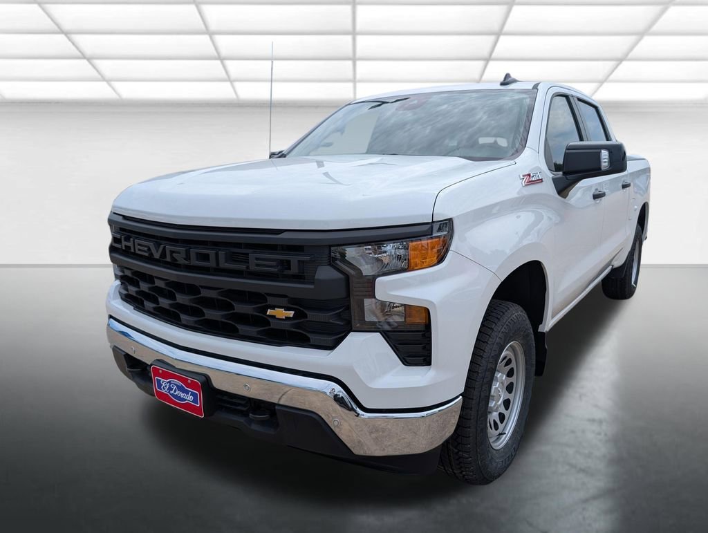 New 2026 Summit White Chevrolet WT image 23