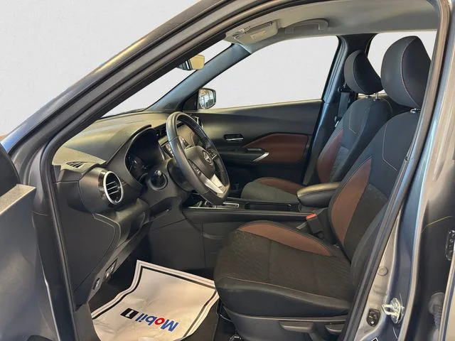 Used 2022 Gray Nissan SR image 10