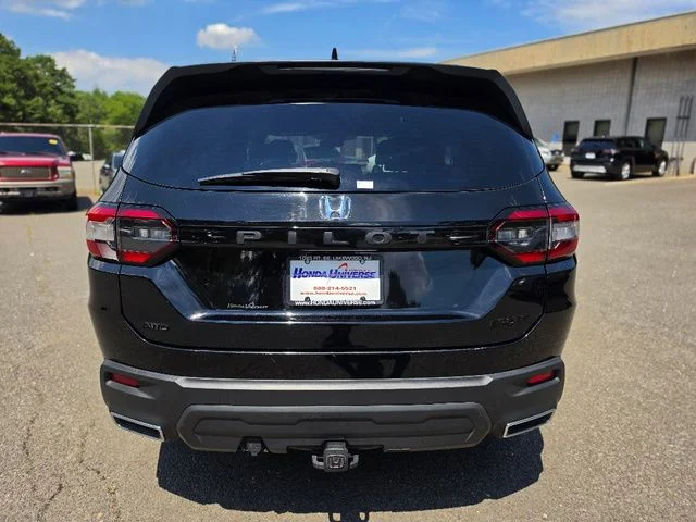 Used 2025 Crystal Black Pearl Honda Sport image 4