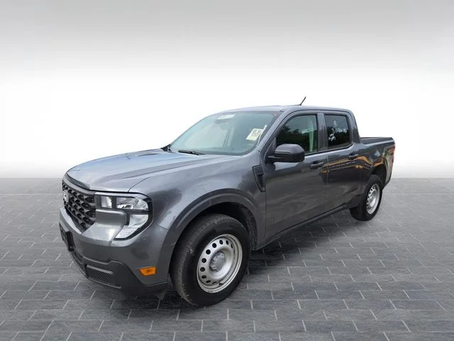Used 2025 Gray Ford XL image 3