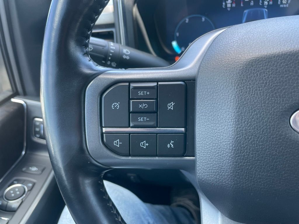 Used 2023 Black Ford Lariat image 23