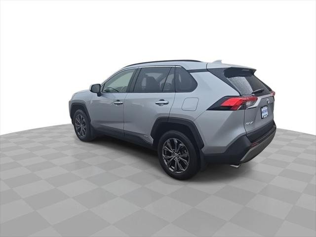 Certified Used 2023 SILVER SKY METALLIC Toyota  image 6