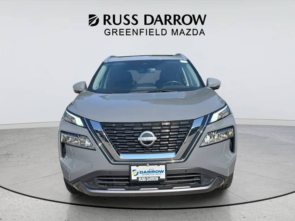 Used 2023 Gray Nissan SL image 8