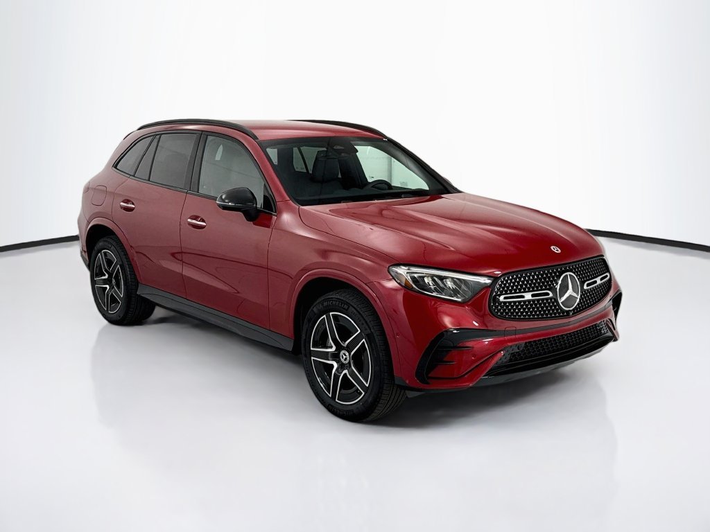Certified Used 2026 Patagonia Red Metallic Mercedes-Benz GLC 300 image 3