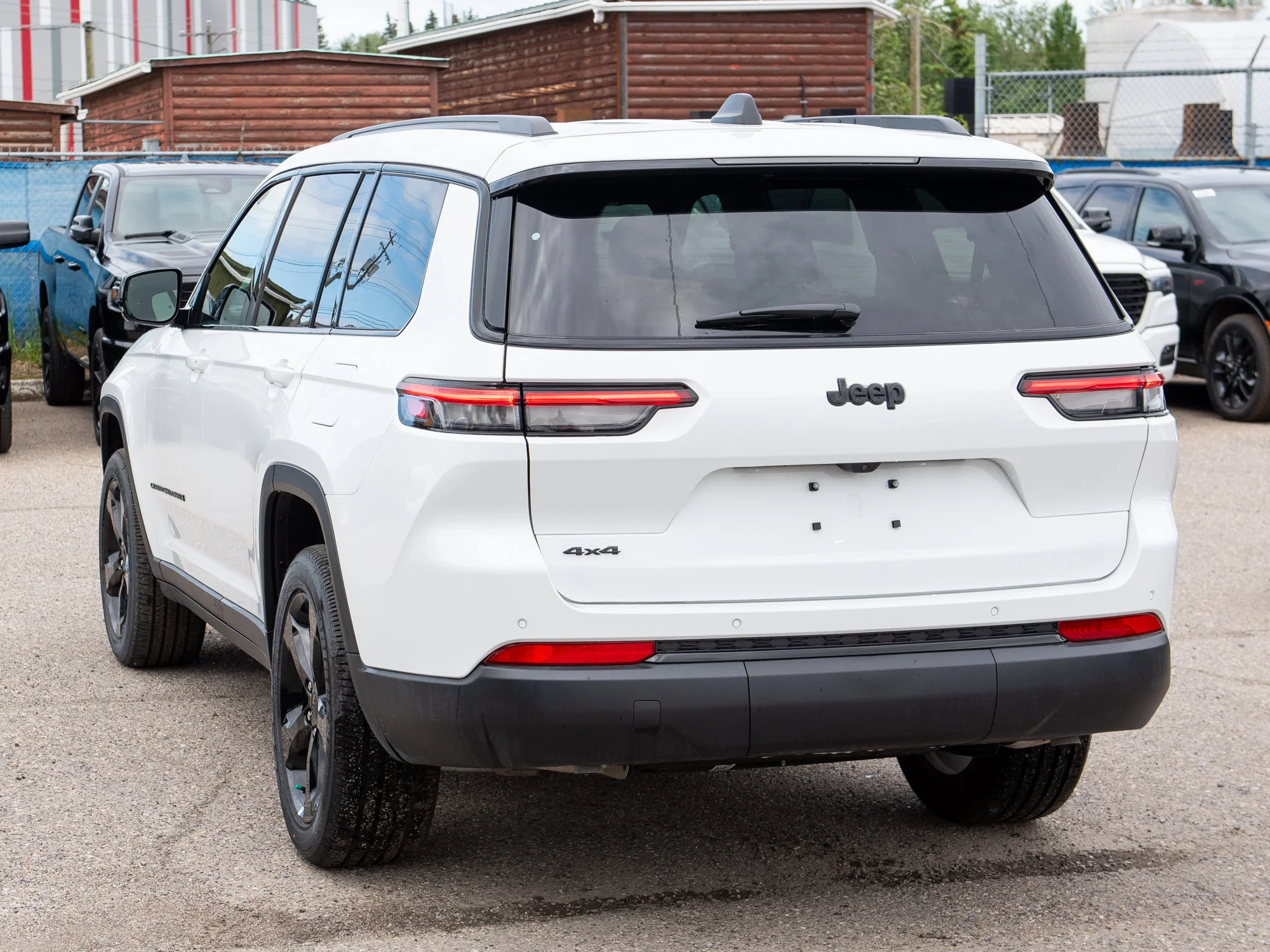 New 2025 White Jeep Altitude* image 3
