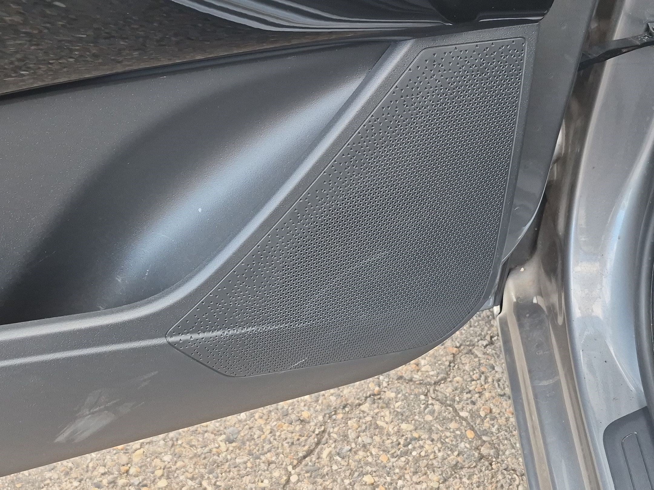 Ken Garff Cert 2024 Steel Gray Kia Wind image 14