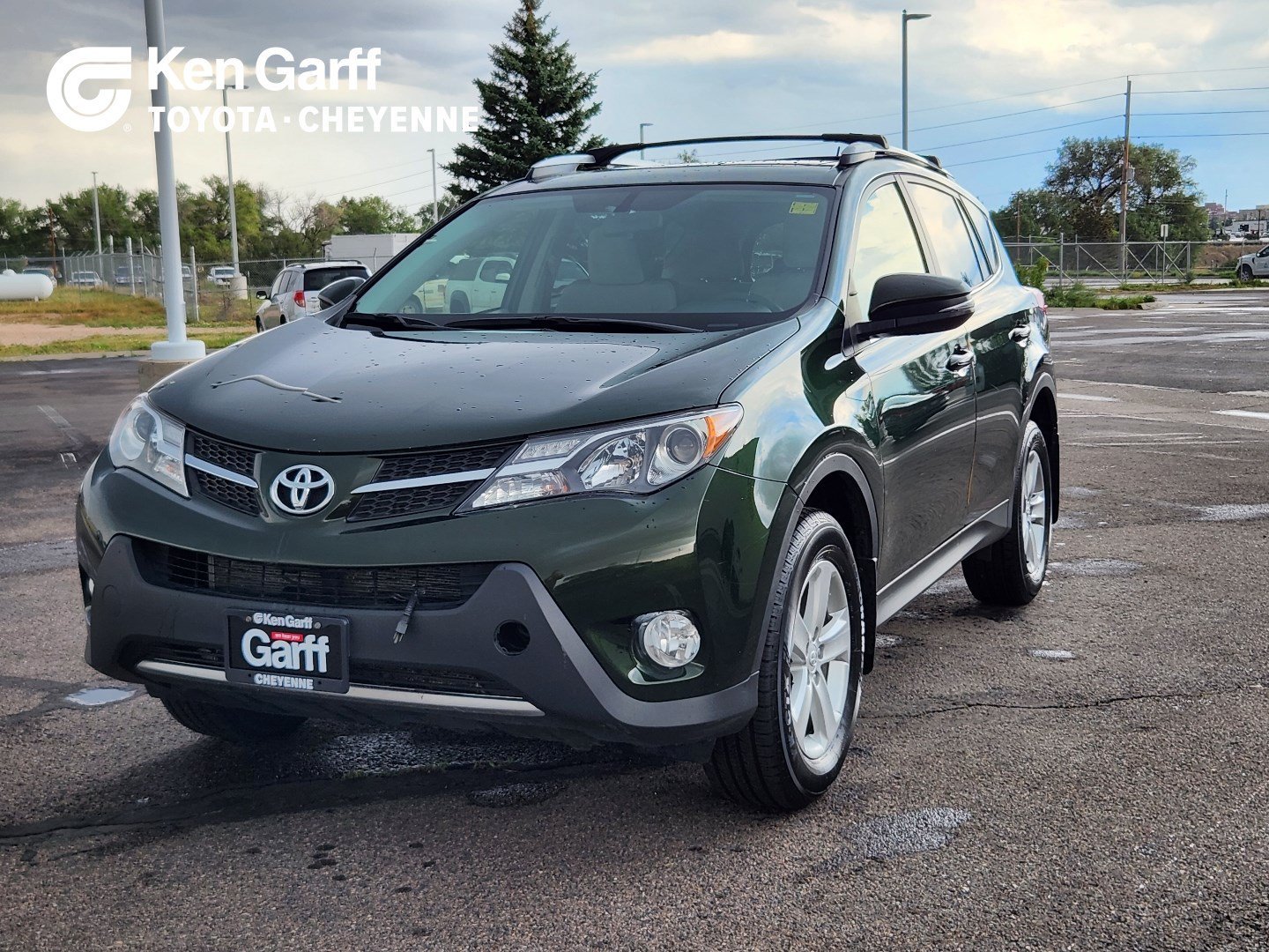 Used 2013 Spruce Mica Toyota XLE image 1