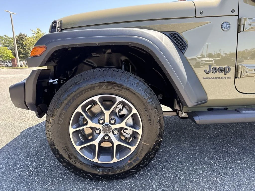 2025 Jeep Wrangler 4-Door Sport S - Photo 10