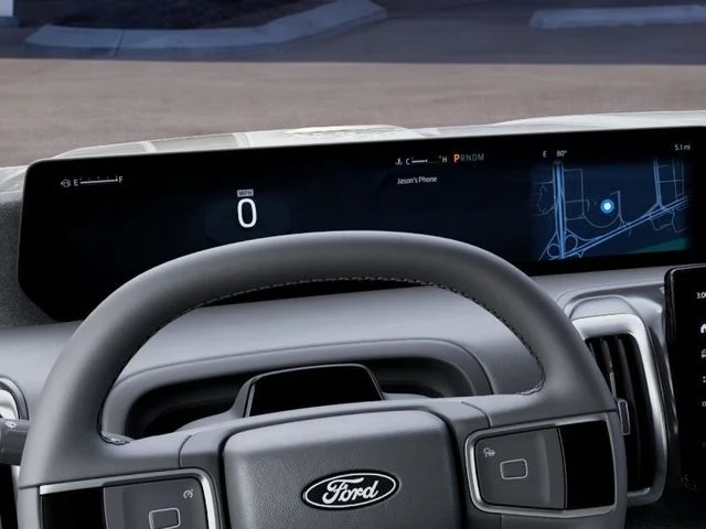 New 2027 Marsh Gray Ford Platinum image 13