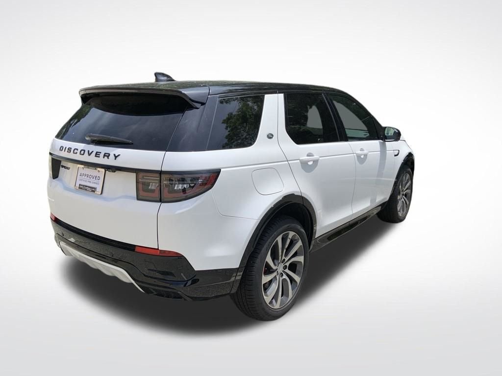 Used 2024 White Land Rover SE image 8