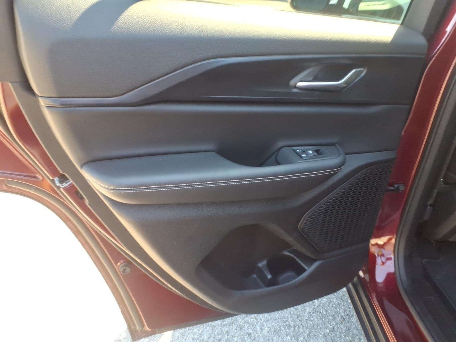 Certified Used 2025 Red Jeep Altitude X image 19