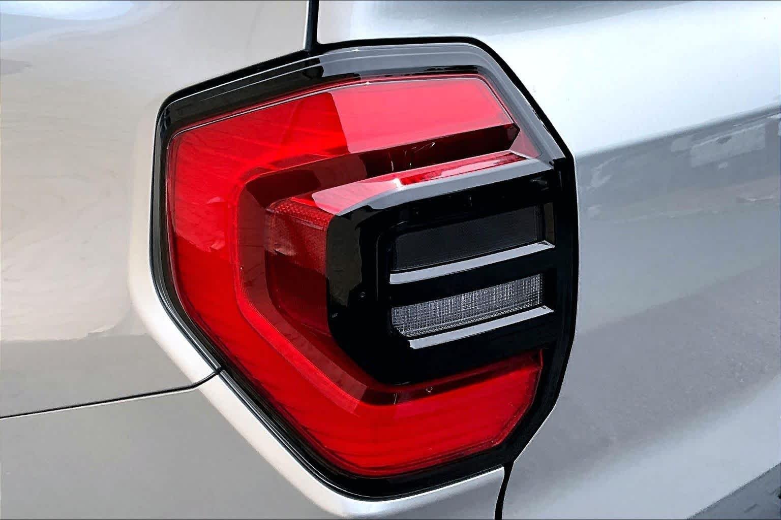 Used 2026 Cutting Edge Toyota SR5 image 29
