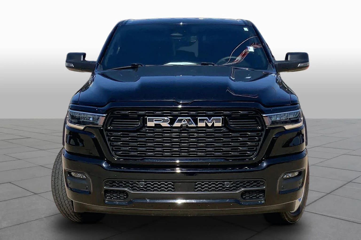 Used 2025 Diamond Black Crystal Pearlcoat Ram Big Horn image 4