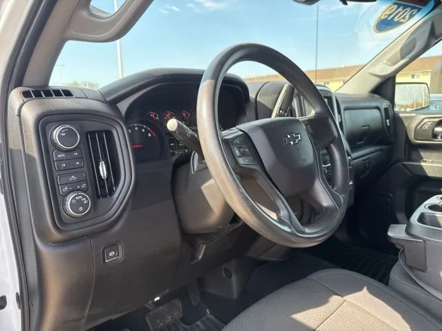 Used 2019 Summit White Chevrolet Custom Trail Boss image 20