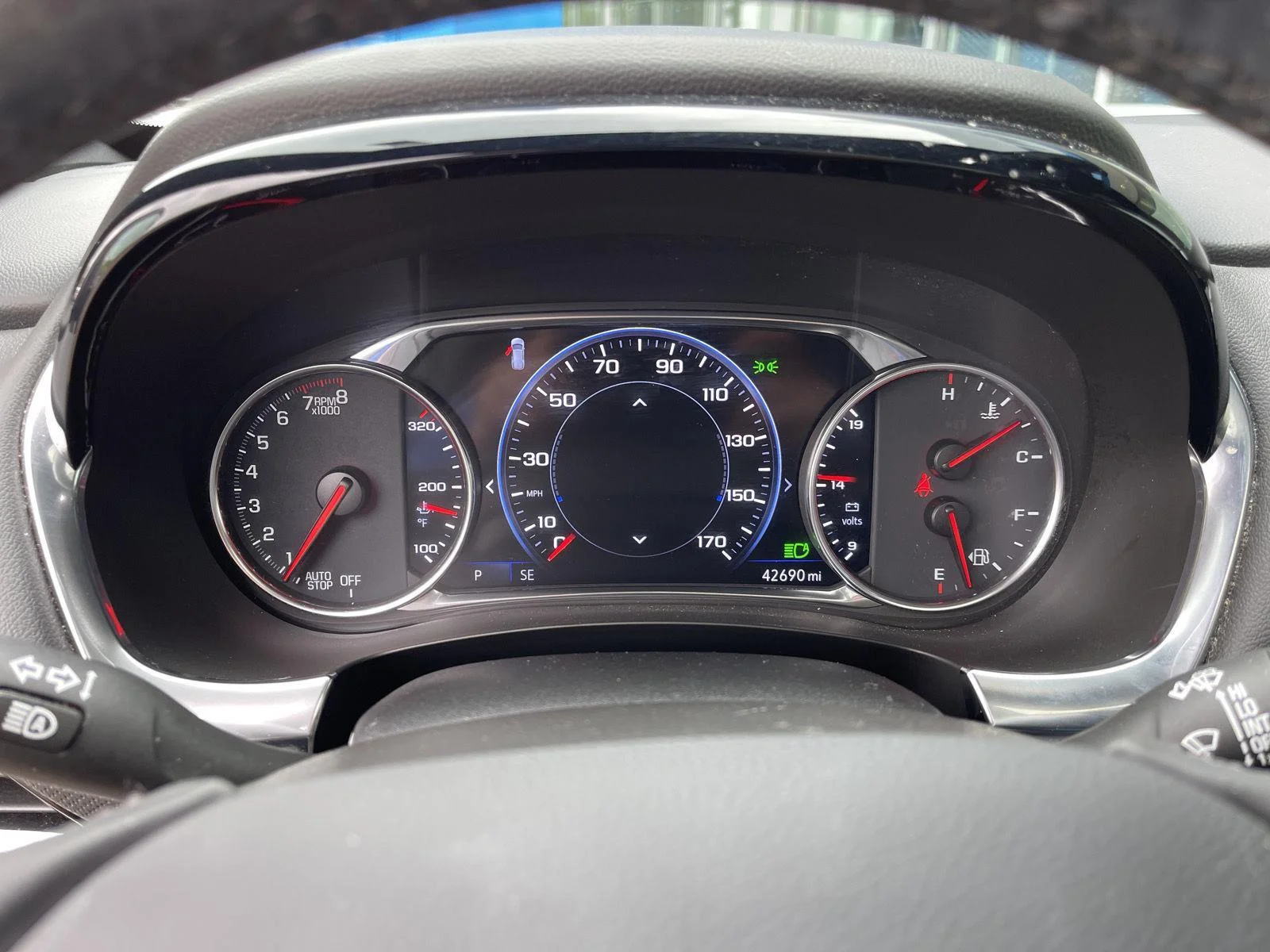 Used 2023 Iridescent Pearl Tricoat Chevrolet Premier image 26
