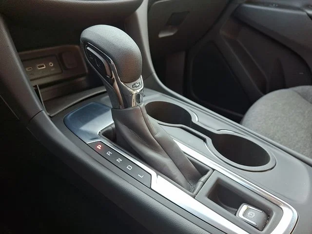 Used 2022 Silver Chevrolet LT image 14