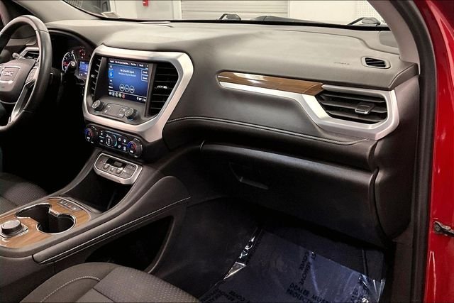 2023 GMC Acadia SLE - Photo 18
