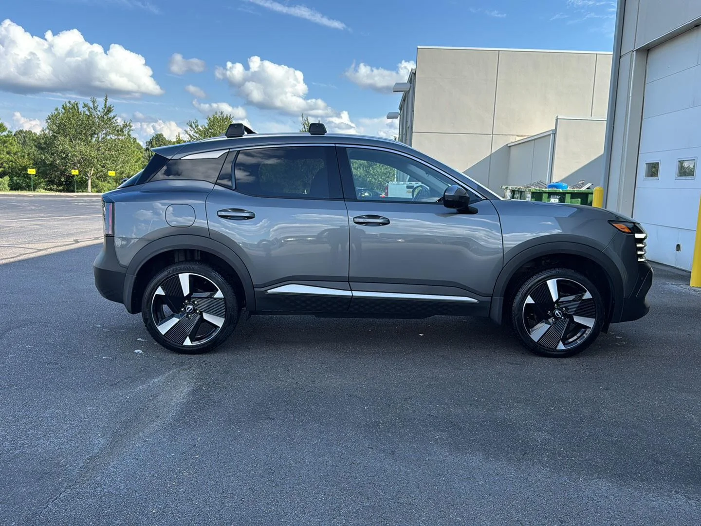 Used 2025 Gun Metallic Nissan SR image 7